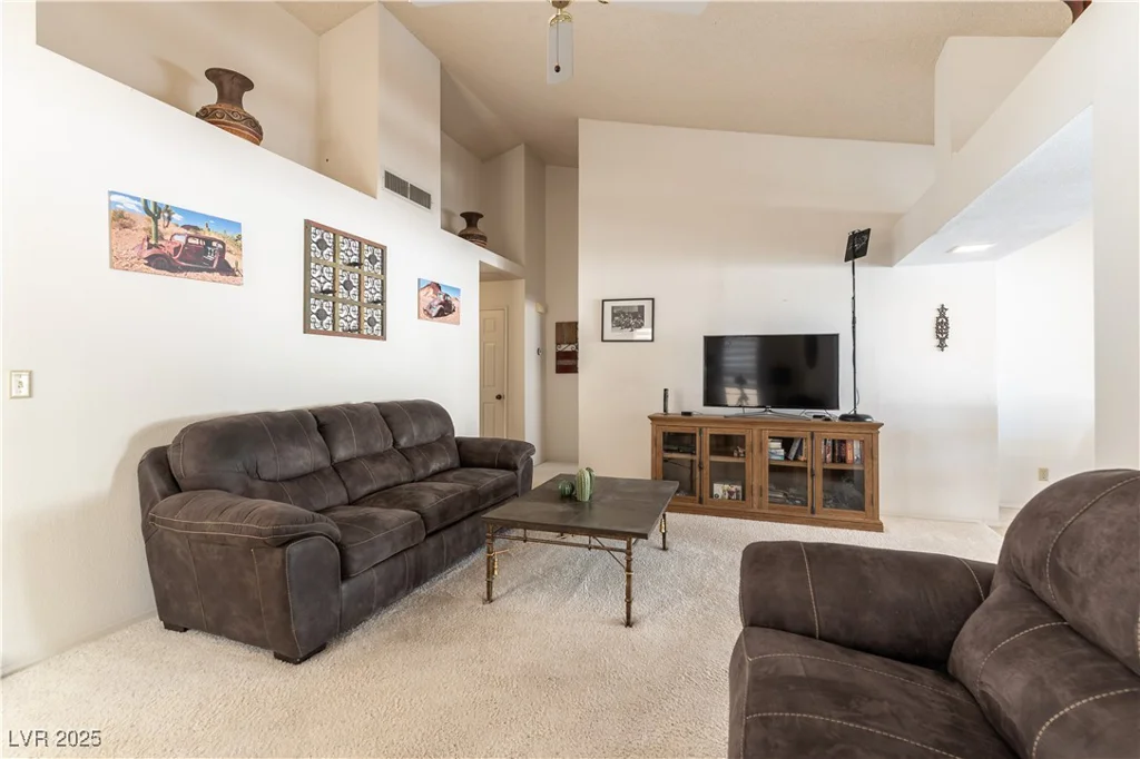 364 Rushing Creek, Henderson, NV 89014