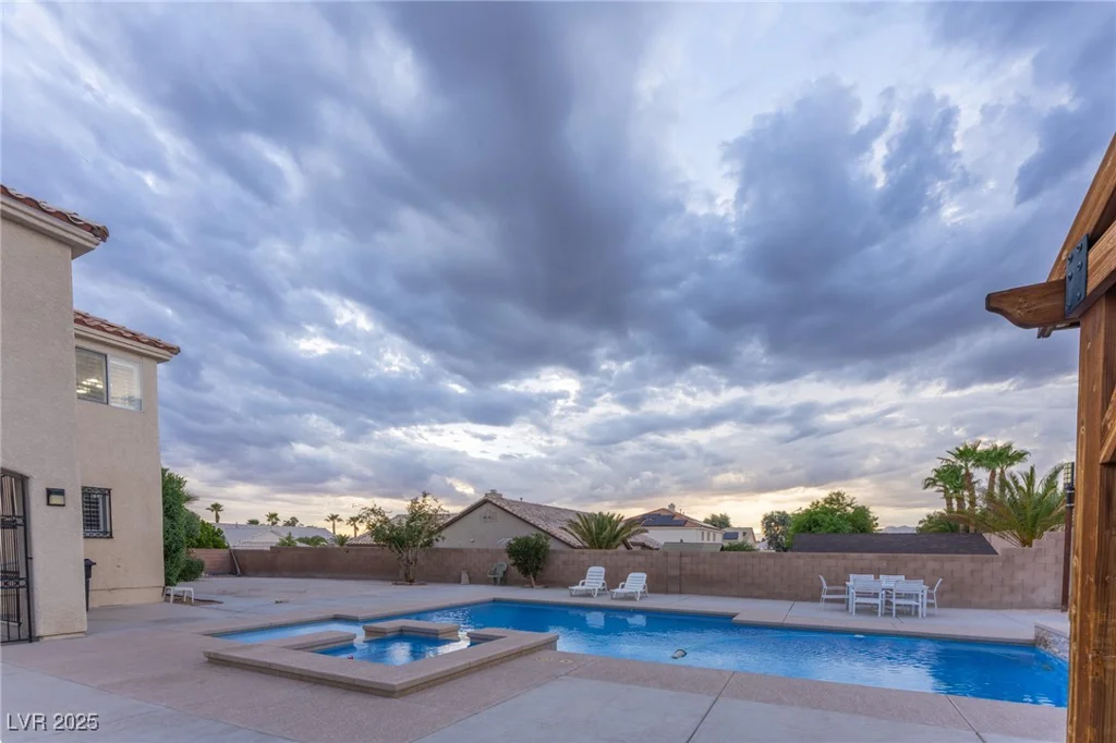 6632 Isolated, Las Vegas, NV 89110