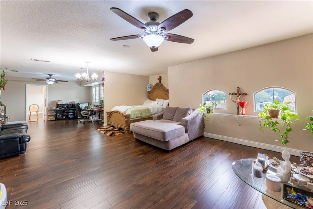 6632 Isolated, Las Vegas, NV 89110