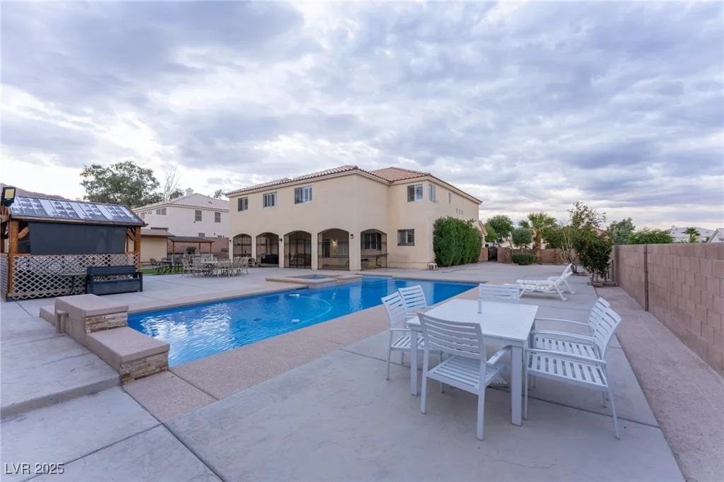 6632 Isolated, Las Vegas, NV 89110