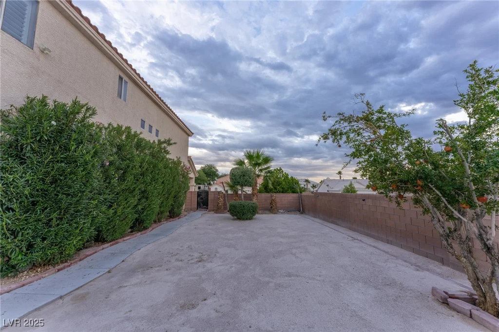 6632 Isolated, Las Vegas, NV 89110