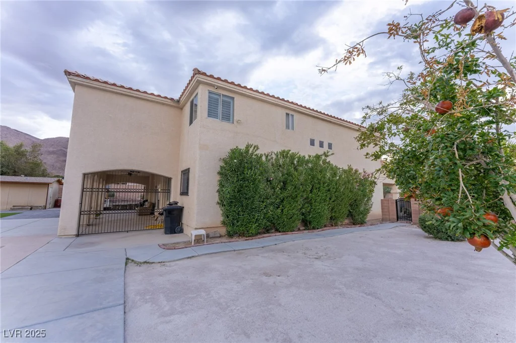 6632 Isolated, Las Vegas, NV 89110