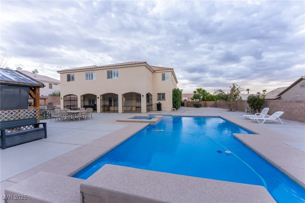 6632 Isolated, Las Vegas, NV 89110