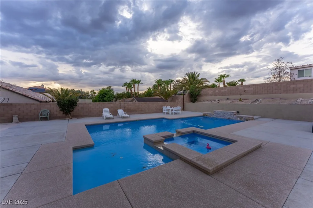 6632 Isolated, Las Vegas, NV 89110