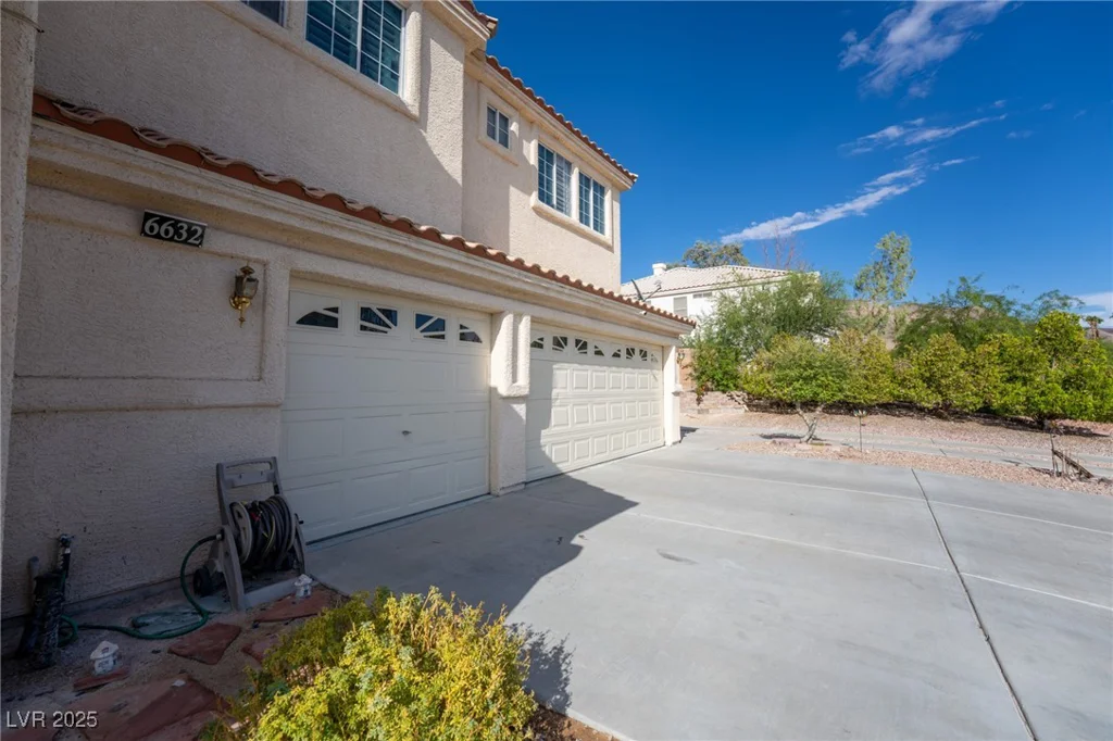6632 Isolated, Las Vegas, NV 89110