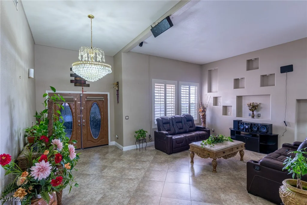 6632 Isolated, Las Vegas, NV 89110