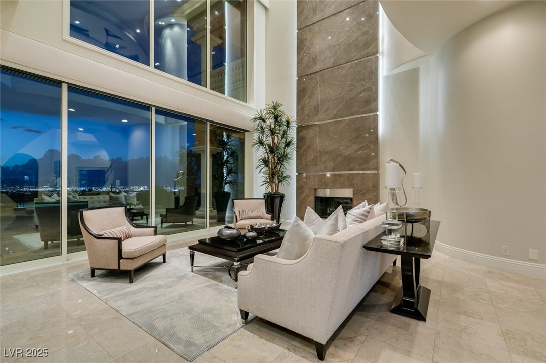 4 Awbrey, Henderson, NV 89052