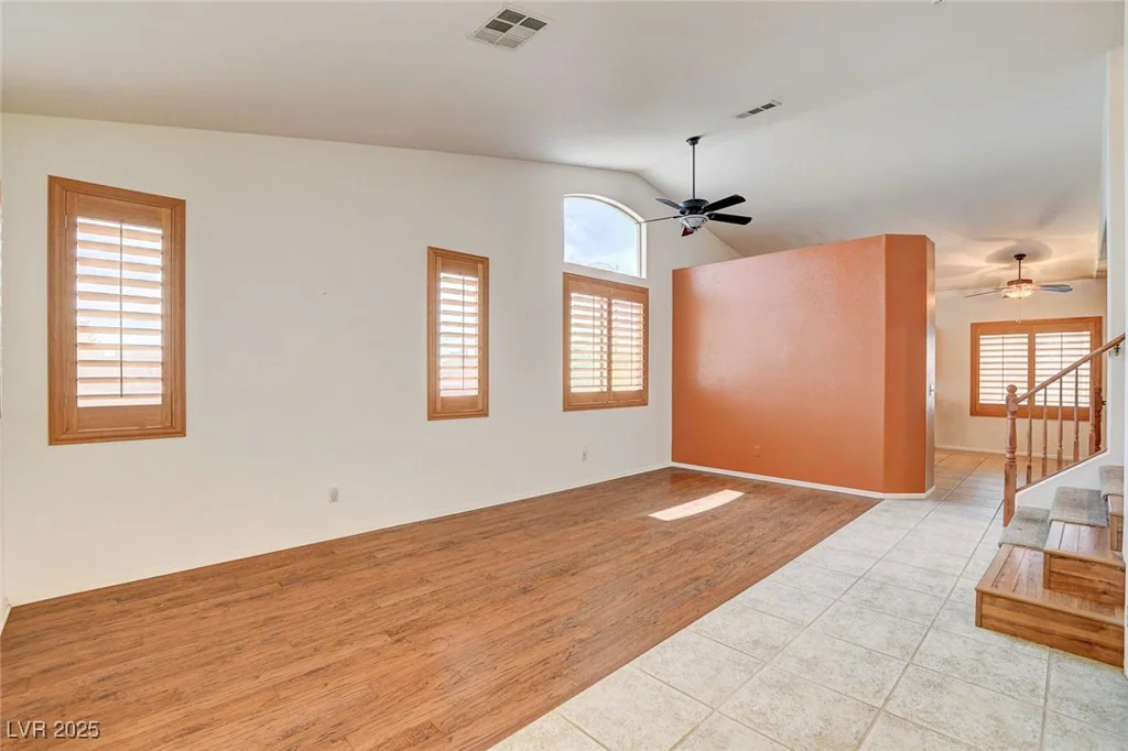 7463 Majestic Bay, Las Vegas, NV 89131