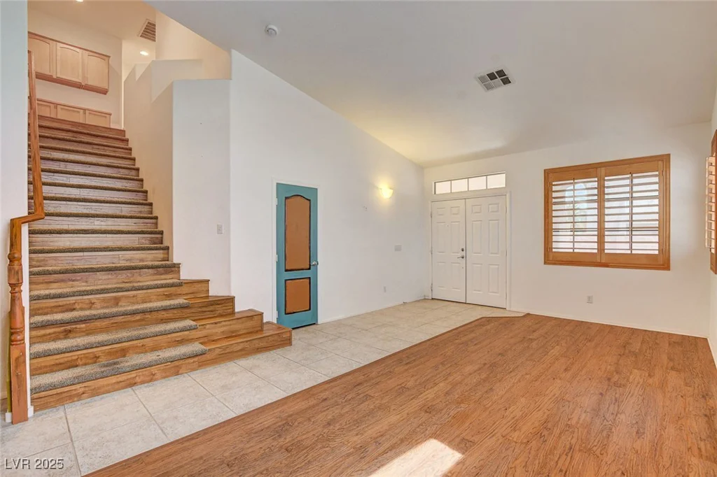 7463 Majestic Bay, Las Vegas, NV 89131