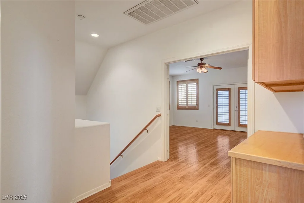7463 Majestic Bay, Las Vegas, NV 89131
