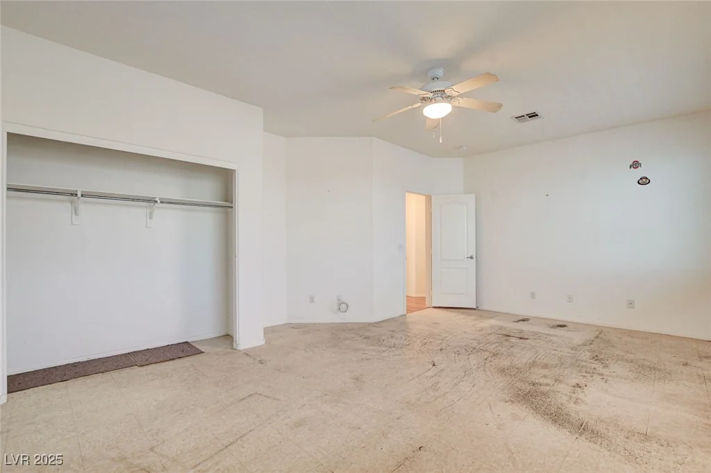 7463 Majestic Bay, Las Vegas, NV 89131