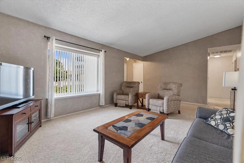 6413 Roy Rogers, Las Vegas, NV 89108