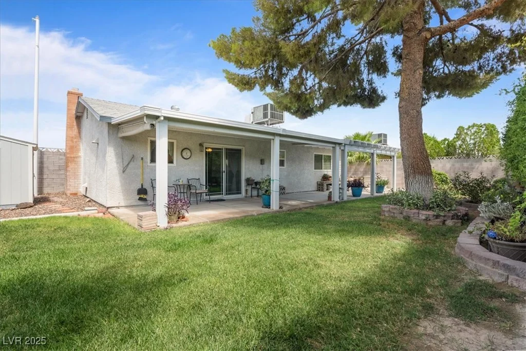 6413 Roy Rogers, Las Vegas, NV 89108