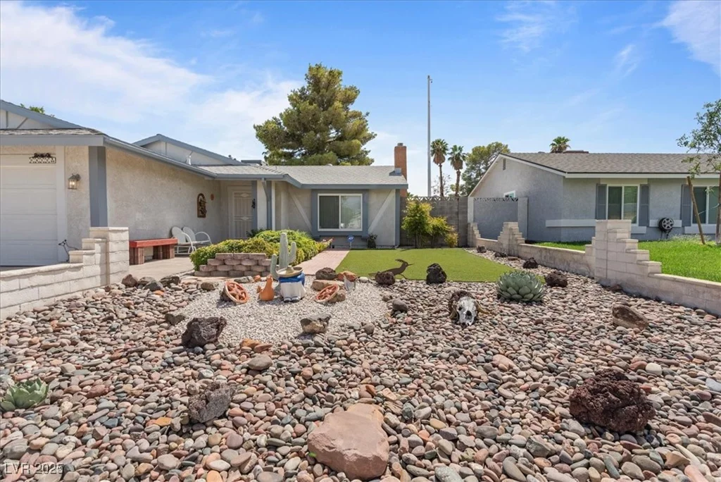 6413 Roy Rogers, Las Vegas, NV 89108
