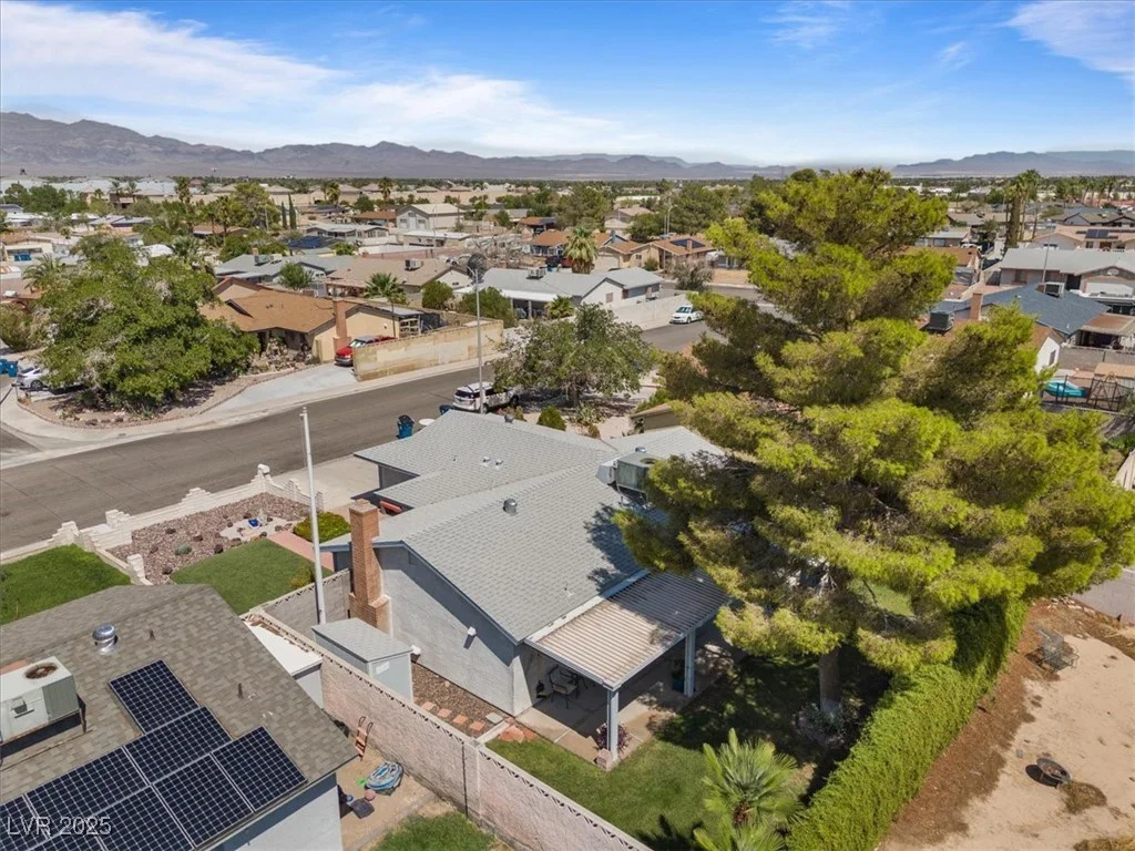 6413 Roy Rogers, Las Vegas, NV 89108