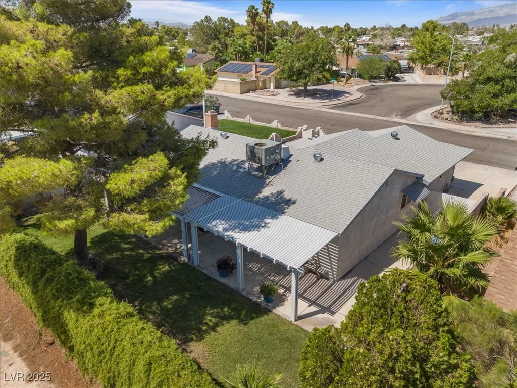 6413 Roy Rogers, Las Vegas, NV 89108