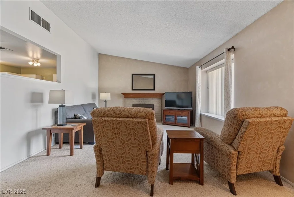 6413 Roy Rogers, Las Vegas, NV 89108
