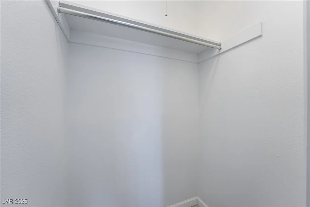 3141 Pinehurst, Las Vegas, NV 89109