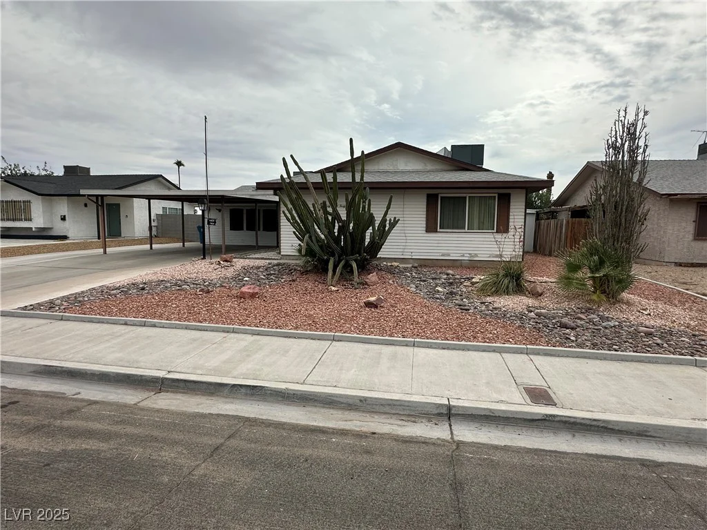 3846 Syracuse, Las Vegas, NV 89121