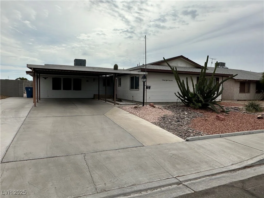 3846 Syracuse, Las Vegas, NV 89121
