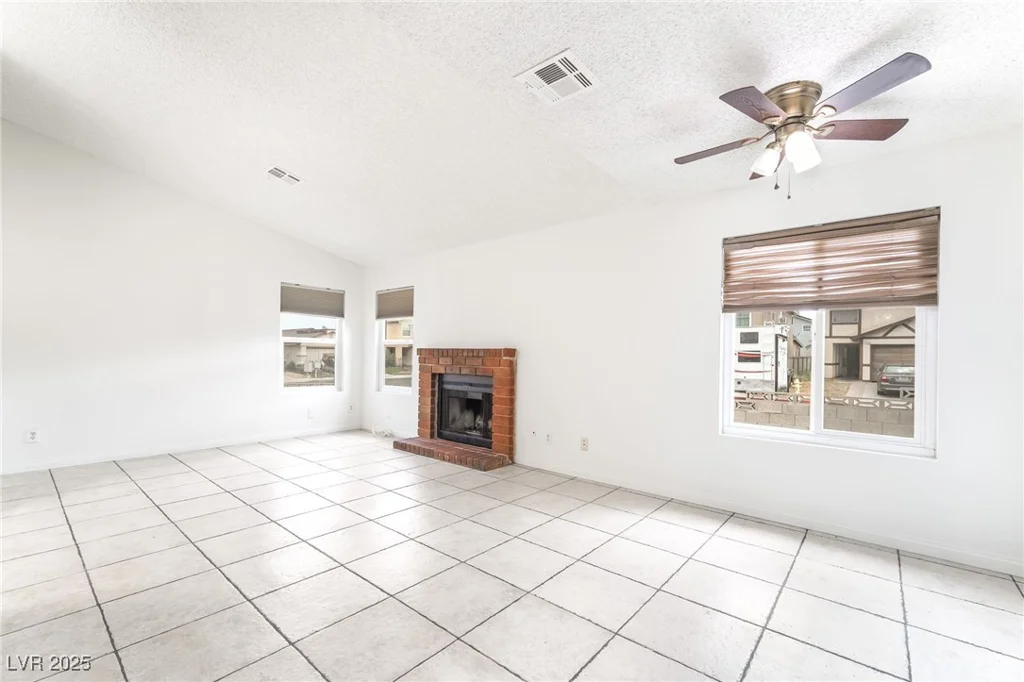 542 Dutchman, Henderson, NV 89011