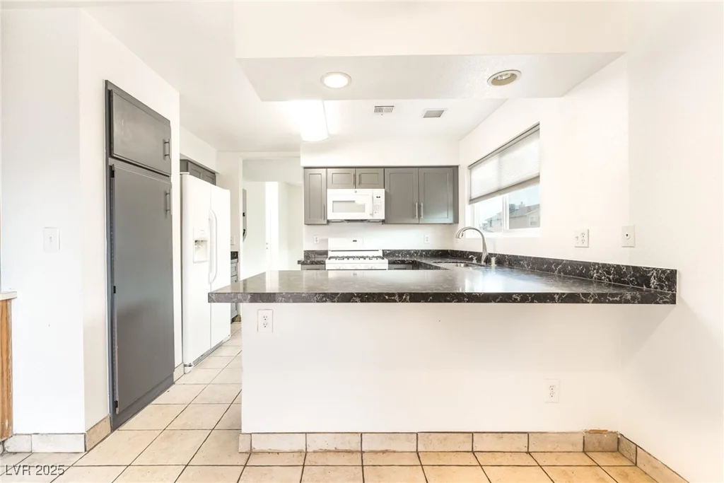 542 Dutchman, Henderson, NV 89011