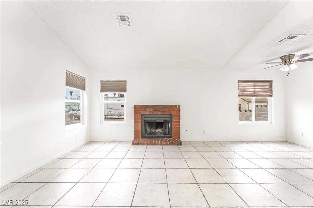 542 Dutchman, Henderson, NV 89011