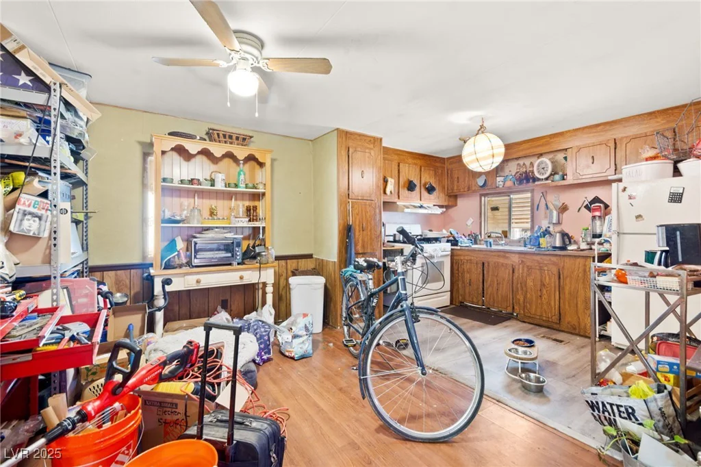 3772 Kolanut, Las Vegas, NV 89115