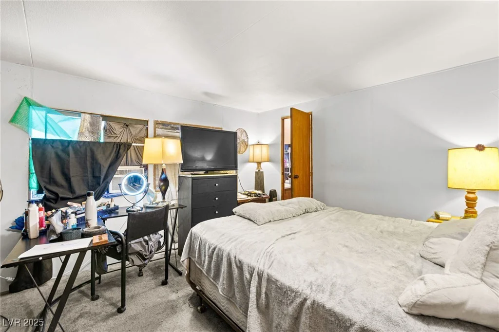 3772 Kolanut, Las Vegas, NV 89115