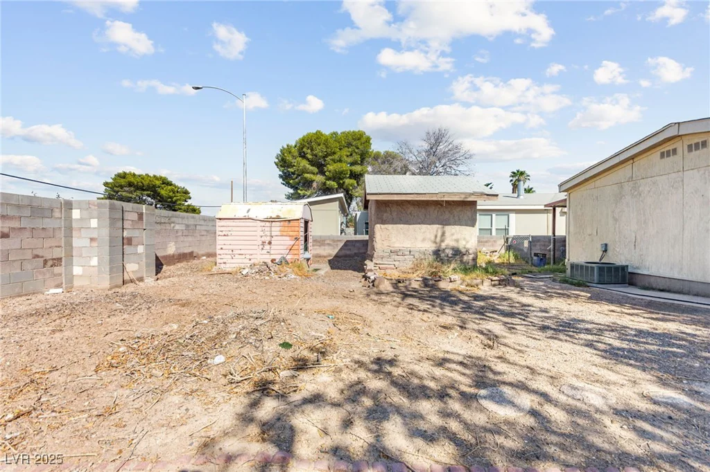 3772 Kolanut, Las Vegas, NV 89115