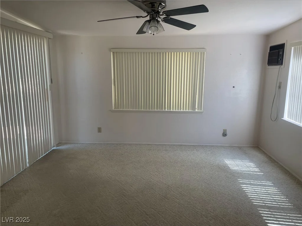 2218 Placer Creek, Las Vegas, NV 89156