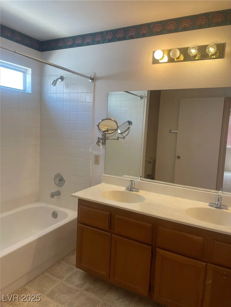 2218 Placer Creek, Las Vegas, NV 89156