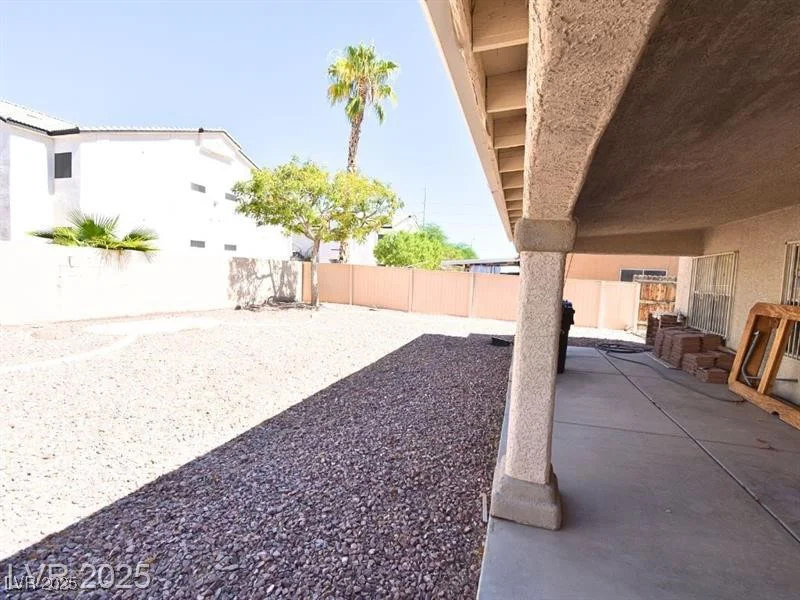 314 Hopedale, North Las Vegas, NV 89032