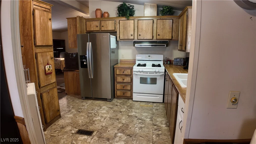3037 Gavilan, Las Vegas, NV 89122