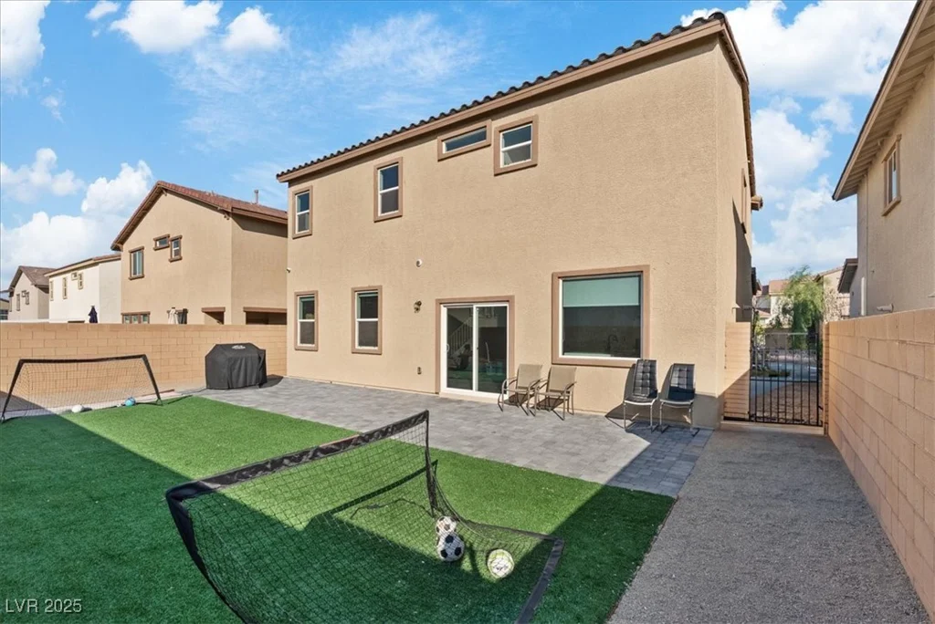 533 Sunny Pointe, Henderson, NV 89011