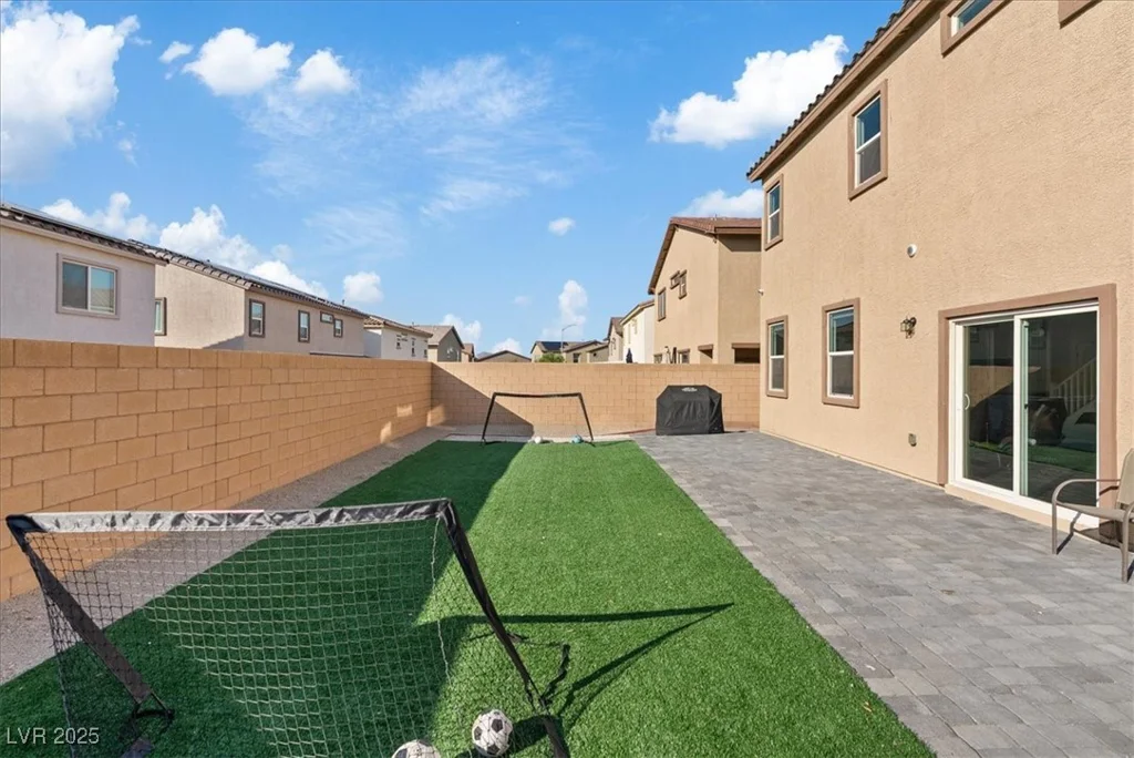 533 Sunny Pointe, Henderson, NV 89011