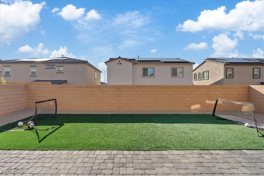 533 Sunny Pointe, Henderson, NV 89011