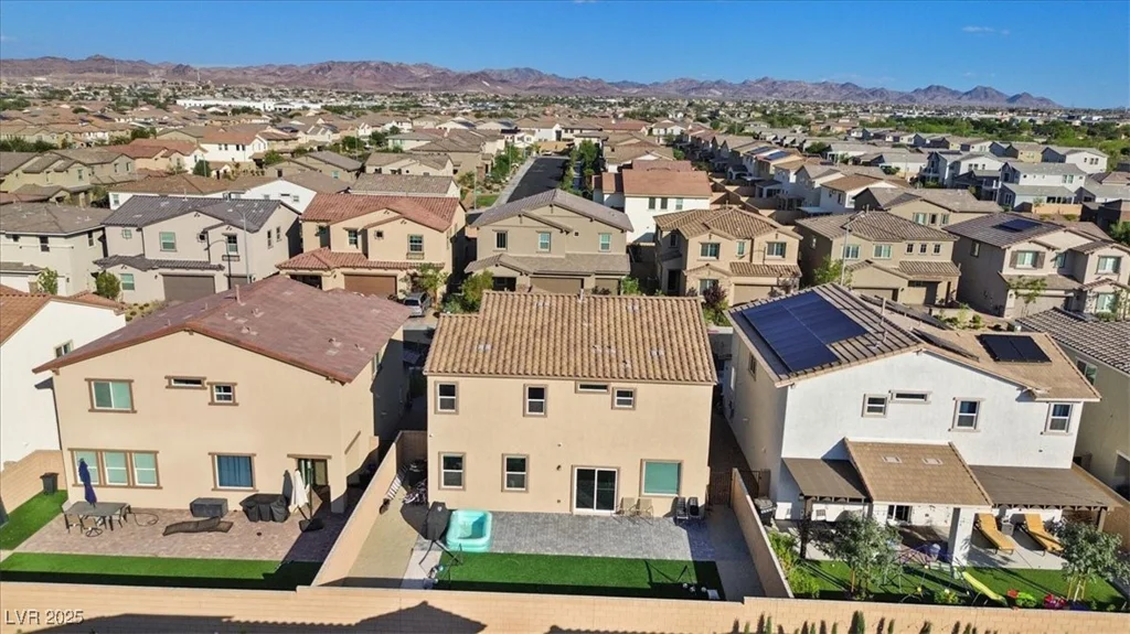533 Sunny Pointe, Henderson, NV 89011
