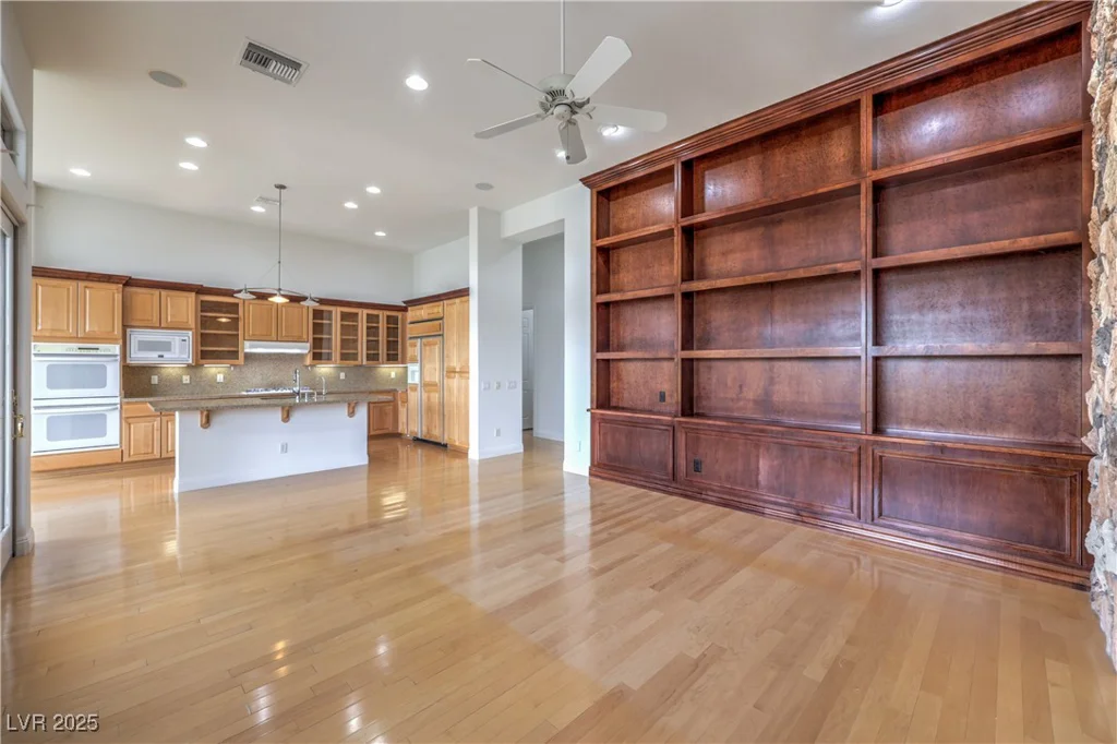 18 Brookridge, Henderson, NV 89052