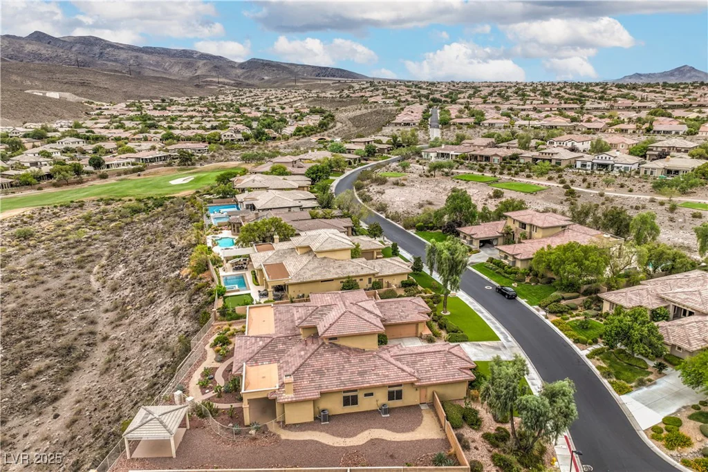 18 Brookridge, Henderson, NV 89052