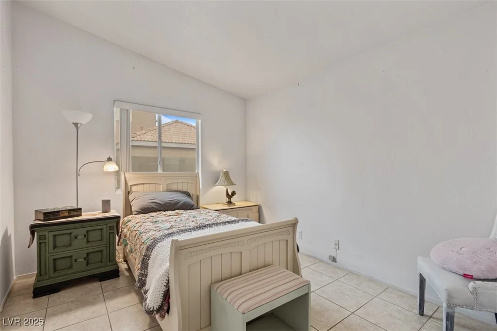5843 Dew Mist, Las Vegas, NV 89110