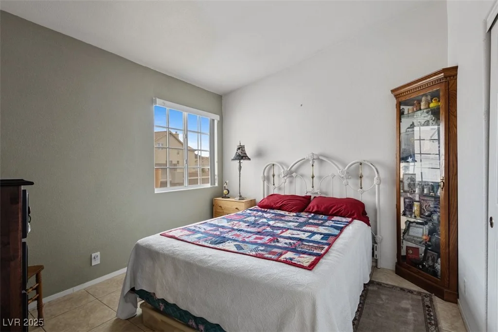 5843 Dew Mist, Las Vegas, NV 89110