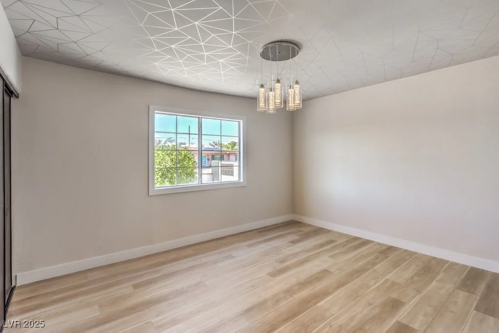 816 Bonita, Las Vegas, NV 89104