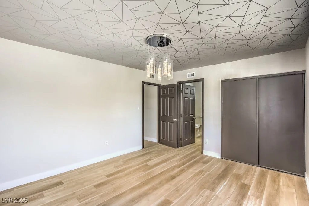 816 Bonita, Las Vegas, NV 89104