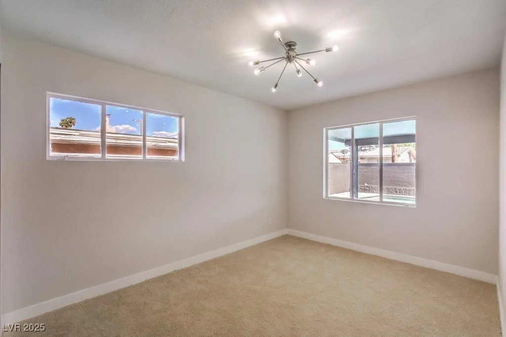816 Bonita, Las Vegas, NV 89104