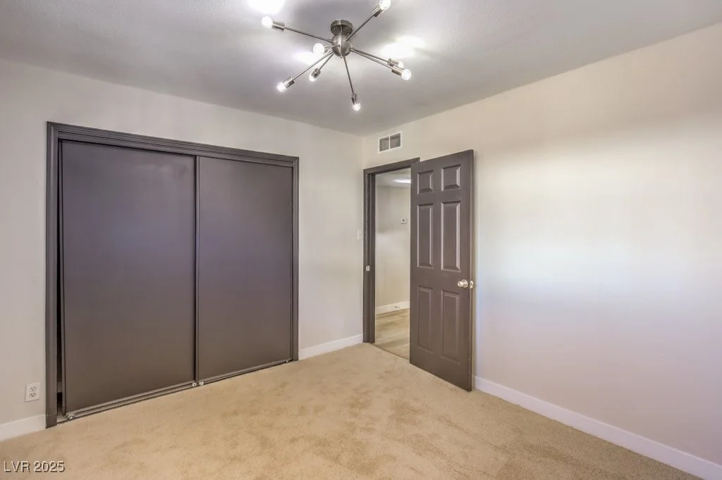 816 Bonita, Las Vegas, NV 89104
