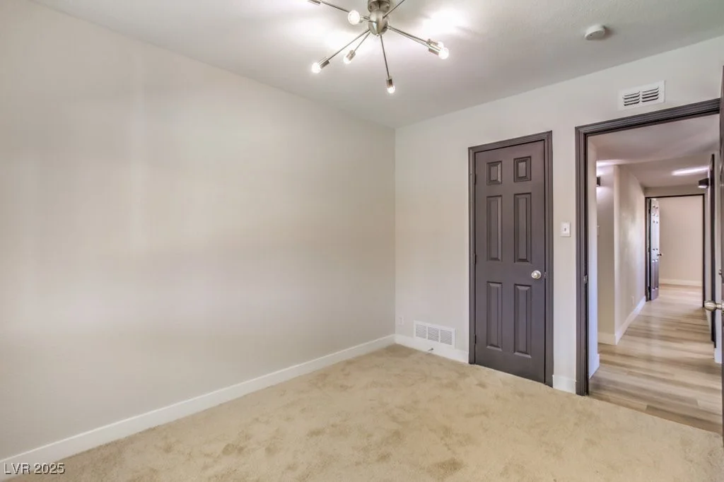 816 Bonita, Las Vegas, NV 89104