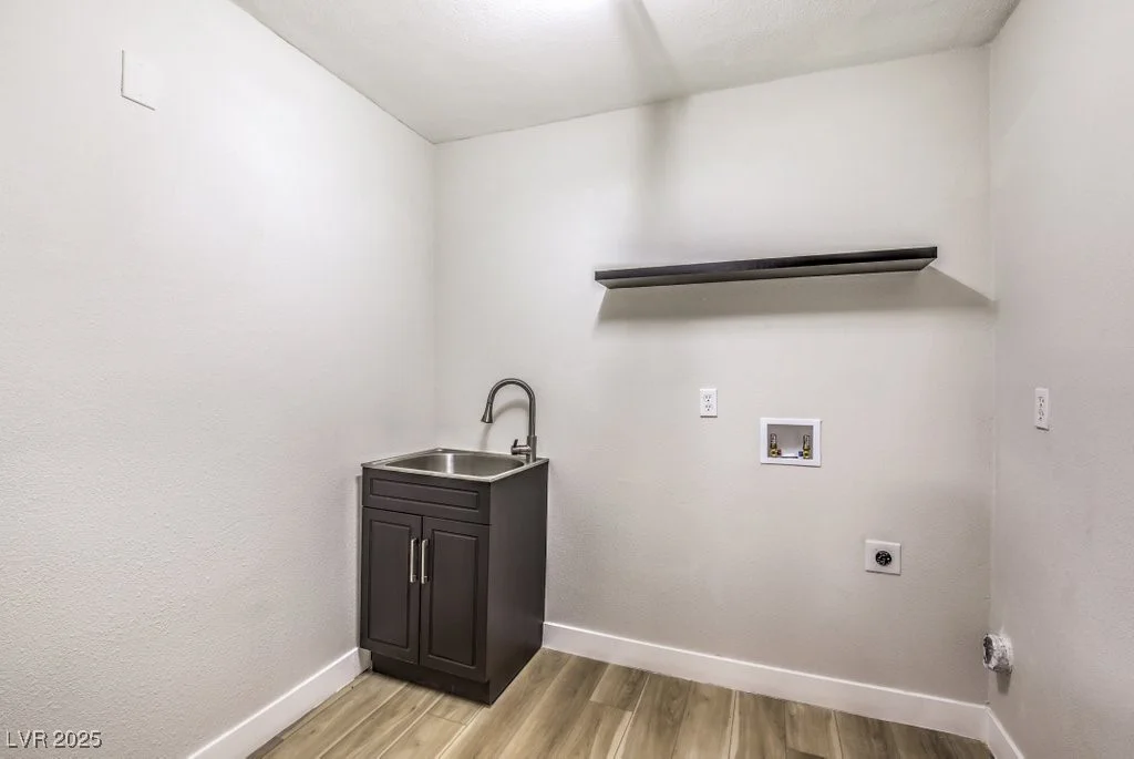 816 Bonita, Las Vegas, NV 89104