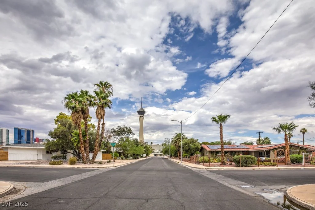 816 Bonita, Las Vegas, NV 89104