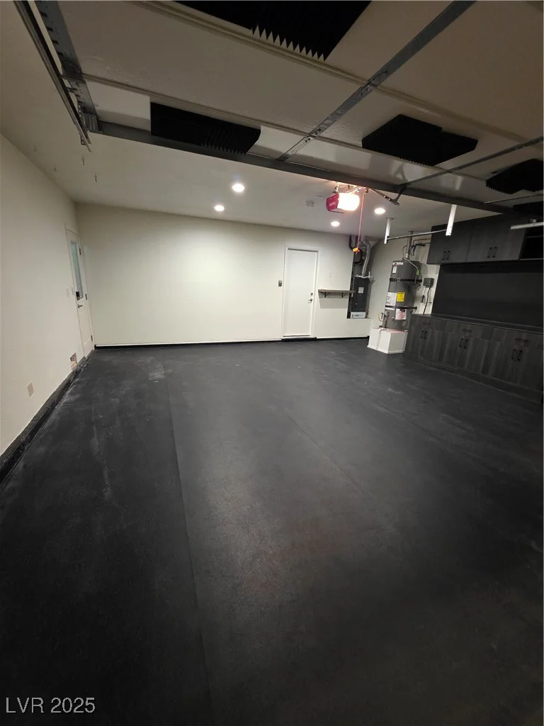 8305 Gresham, Las Vegas, NV 89123
